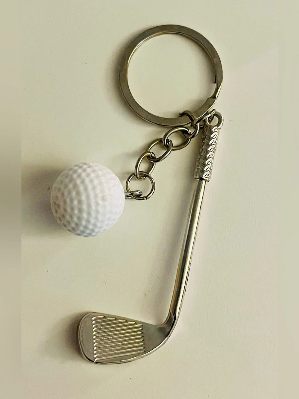 Silver Golf Club Keychain with White Ball - Unbranded